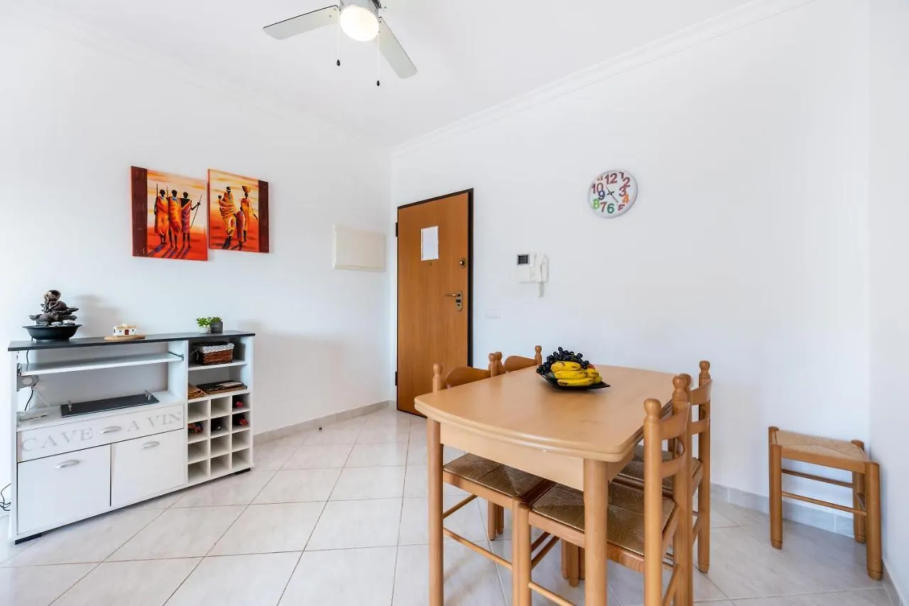 Bernies Folly Apartamento Armação de Pêra
